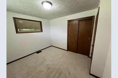 44 N West Street, Thornville, OH 43076 - Photo 11