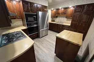 44 N W St, Thornville, OH 43076 - Photo 7