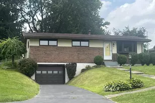 44 N W St, Thornville, OH 43076 - Photo 3