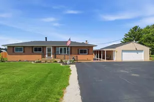 6428 Long Glady Rd, Blanchester, OH 45107 - Photo 1