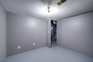 3052 Medina Ave, Columbus, OH 43224 - Photo 25