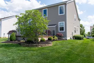 945 Farmington Ln, Delaware, OH 43015 - Photo 3