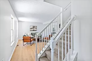 3017 Wynridge Ct, Grove City, OH 43123 - Photo 7