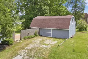 829 Lake Dr, Ashland, OH 44805 - Photo 29