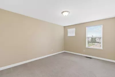 375 Giovanna Avenue, Columbus, OH 43213 - Photo 33