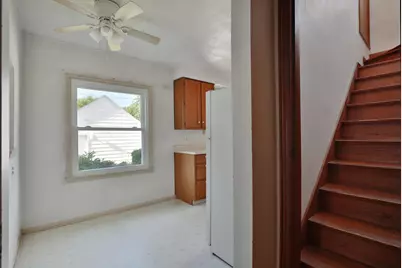 375 E Royal Forest Boulevard, Columbus, OH 43214 - Photo 15