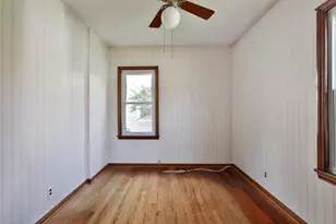 375 E Royal Forest Blvd, Columbus, OH 43214 - Photo 29