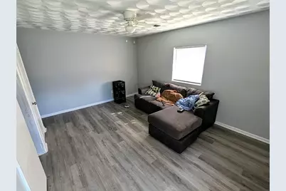 1614 Republic Avenue, Columbus, OH 43211 - Photo 5
