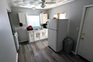 1614 Republic Ave, Columbus, OH 43211 - Photo 5