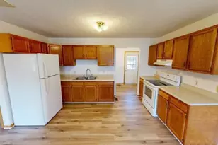 194 Woodsview Dr, Jeffersonville, OH 43128 - Photo 5