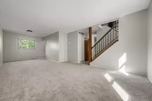 105 Kinder Pl, Columbus, OH 43230 - Photo 7