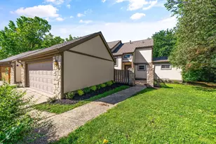 105 Kinder Pl, Columbus, OH 43230 - Photo 57