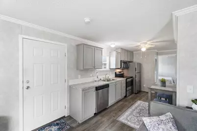 817 Janice Parkway, Columbus, OH 43223 - Photo 11