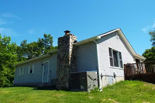 2964 Tick Ridge Rd, Vinton, OH 45686 - Photo 5