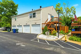 3074 Jersey Dr, Columbus, OH 43204 - Photo 1