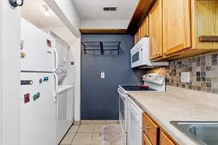 3074 Jersey Dr, Columbus, OH 43204 - Photo 17