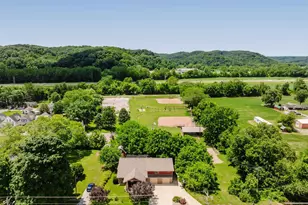 531 N Main St, Sugar Grove, OH 43155 - Photo 123