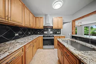531 N Main St, Sugar Grove, OH 43155 - Photo 25