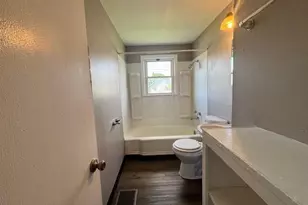 1324 E 25th Ave, Columbus, OH 43211 - Photo 7