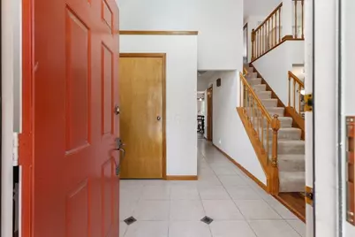 6844 Spruce Pine Drive, Columbus, OH 43235 - Photo 5