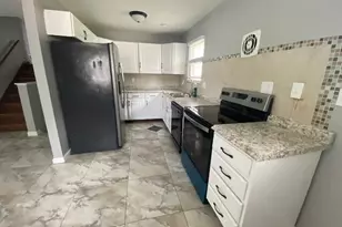 1559 Orson Dr, Columbus, OH 43207 - Photo 5