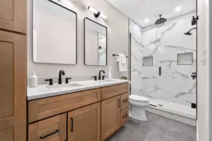 977 Oak St, Columbus, OH 43205 - Photo 23