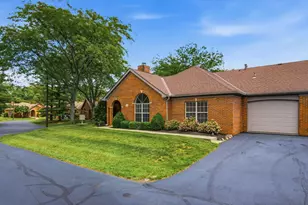 5831 Locbury Ln, Dublin, OH 43016 - Photo 1