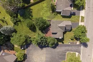 7450 Oakmeadows Dr, Columbus, OH 43085 - Photo 53