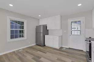 2779 Gibson Dr, Columbus, OH 43207 - Photo 9