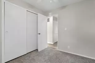 2779 Gibson Dr, Columbus, OH 43207 - Photo 17