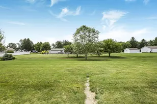 2039 Oakview Dr, Urbana, OH 43078 - Photo 43