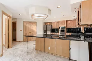 259 Autumn Leaf Ct, Columbus, OH 43235 - Photo 43
