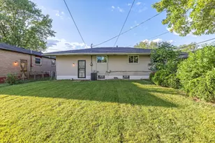 2781 Kenilworth Rd, Columbus, OH 43219 - Photo 33