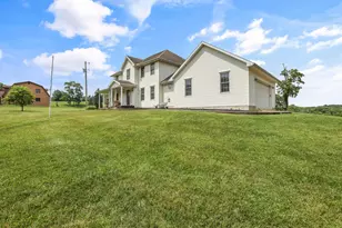 4000 Dillon Hills Dr, Nashport, OH 43830 - Photo 11