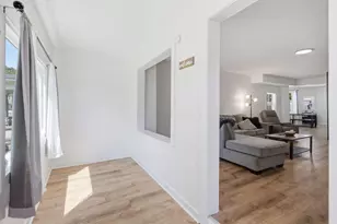 18 E Oak St, Newark, OH 43055 - Photo 9