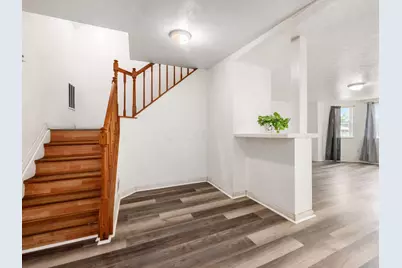 100 S Oakley Avenue, Columbus, OH 43204 - Photo 9