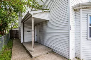 100 S Oakley Ave, Columbus, OH 43204 - Photo 3