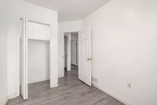 100 S Oakley Ave, Columbus, OH 43204 - Photo 17