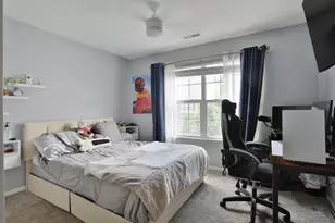 643 Grove Cir, Columbus, OH 43230 - Photo 19