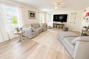 355 Hanton Way, Columbus, OH 43213 - Photo 3