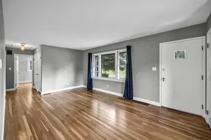 1316 Moler Rd, Columbus, OH 43207 - Photo 9