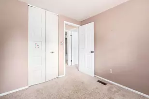 7333 Schoolcraft Ln, Columbus, OH 43235 - Photo 25