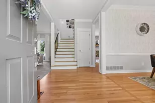 7992 Spring Mill Dr, Canal Winchester, OH 43110 - Photo 5