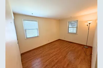 2207 Genessee Avenue, Columbus, OH 43211 - Photo 7