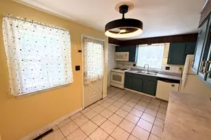 2207 Genessee Ave, Columbus, OH 43211 - Photo 19