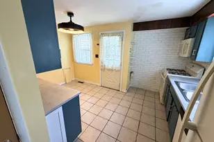 2207 Genessee Ave, Columbus, OH 43211 - Photo 15