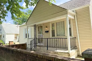 2207 Genessee Ave, Columbus, OH 43211 - Photo 3