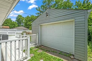 3588 Homestead Dr, Columbus, OH 43224 - Photo 25