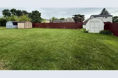 1831 Rock Creek Drive, Grove City, OH 43123 - Photo 17