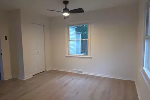 2404 Bancroft St, Columbus, OH 43211 - Photo 9